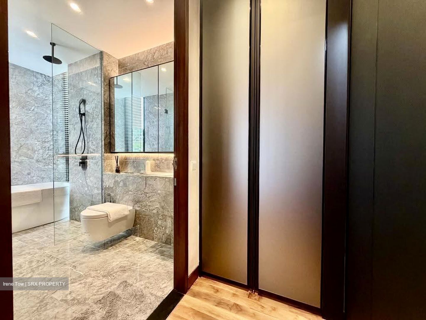 Jervois Privé (D10), Apartment #635041871